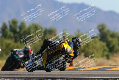 media/Nov-06-2022-SoCal Trackdays (Sun) [[208d2ccc26]]/Turn 7 Set 2 (1050am)/